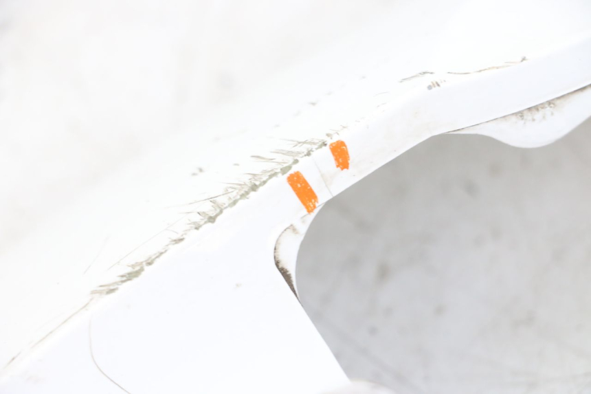 photo de BAJO CARENADO IZQUIERDA SYM FIDDLE 3 III 50 (2014 - 2020) - Zoom estado de uso