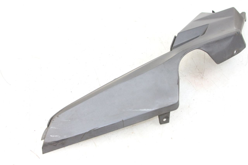 photo de BAJO CARENADO IZQUIERDA HONDA FORZA 125 (2015 - 2016) - Zoom estado de uso