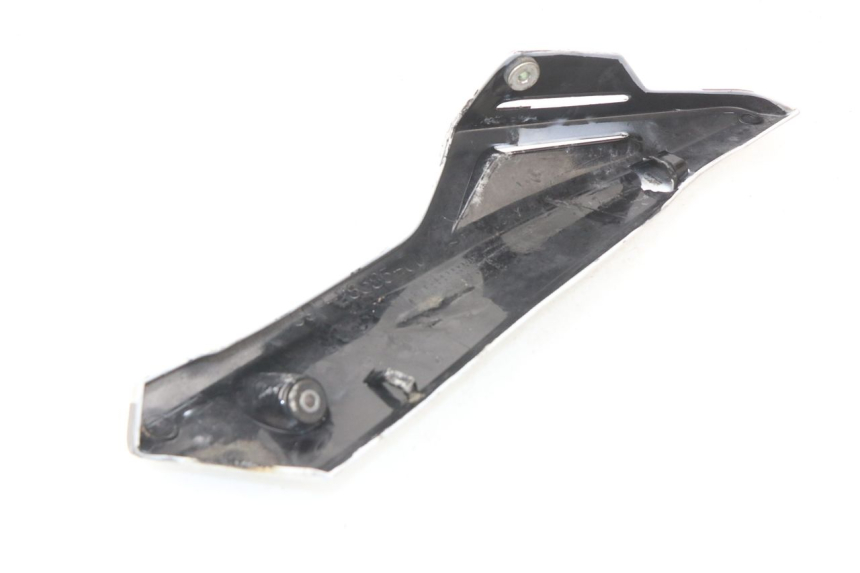 photo de BAJO CARENADO IZQUIERDA YAMAHA FZ8 800 (2010 - 2016) - Detalle de la pieza