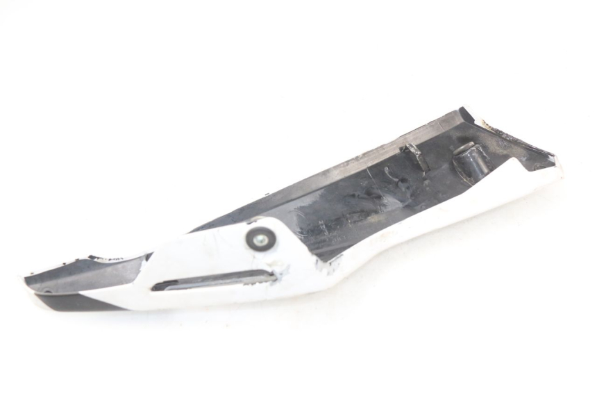 photo de BAJO CARENADO IZQUIERDA YAMAHA FZ8 800 (2010 - 2016) - Otra perspectiva