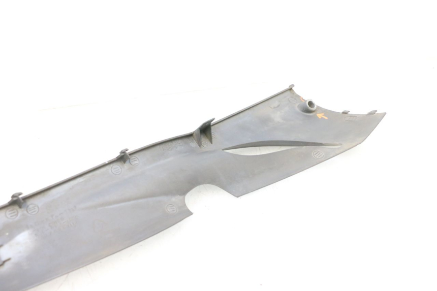 photo de BAJO CARENADO IZQUIERDA SYM GTS EVO 125 (2009 - 2013) - Otra vista del artículo
