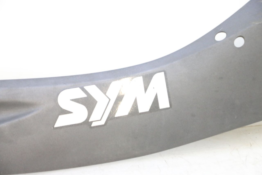 photo de BAJO CARENADO IZQUIERDA SYM GTS EVO 125 (2009 - 2013) - Primer plano técnico