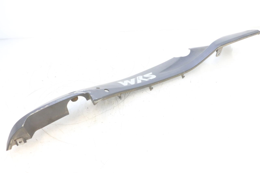 photo de BAJO CARENADO IZQUIERDA SYM GTS EVO 125 (2009 - 2013) - Detalles de los puntos de fijación