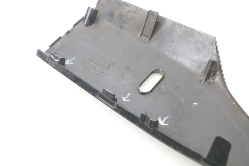 photo de BAJO CARENADO IZQUIERDA HONDA FES S-WING SWING 125 (2007 - 2015) - Detalle de la pieza