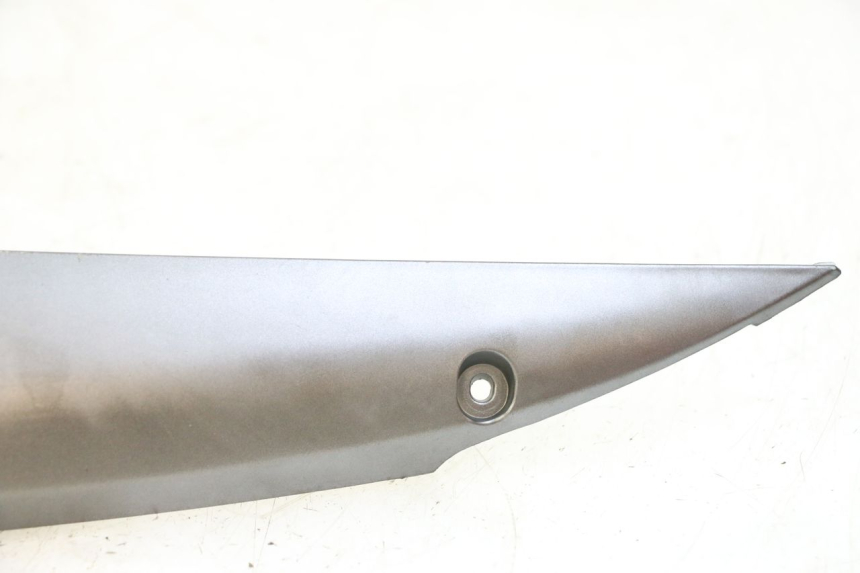 photo de BAJO CARENADO IZQUIERDA JM MOTORS MIA 50 (2017 - 2020) - Primer plano técnico