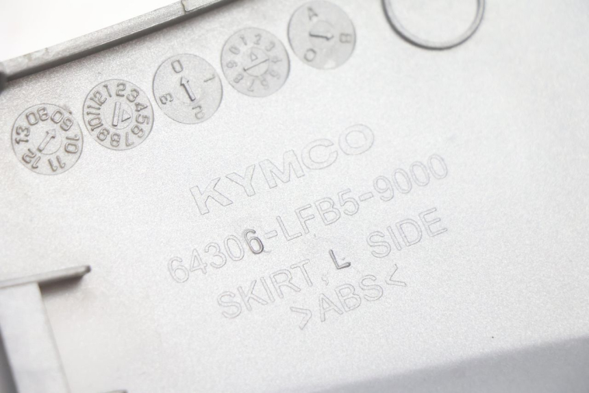 photo de BAJO CARENADO IZQUIERDA KYMCO MOVIE S 125 (2009 - 2018) - Otra vista del artículo
