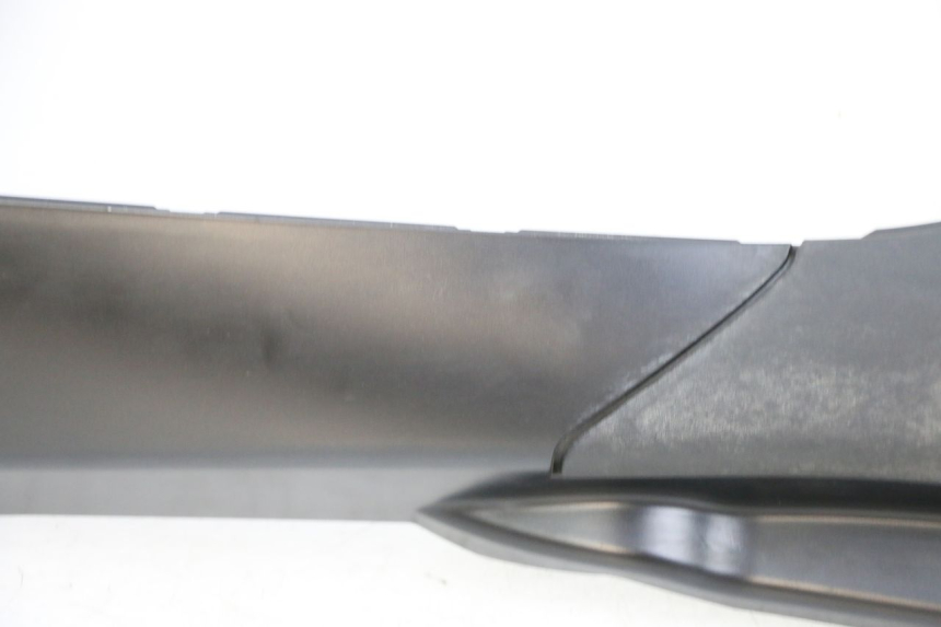 photo de BAJO CARENADO IZQUIERDA PIAGGIO MP3 HPE 350 (2018 - 2020) - Foto de producto adicional