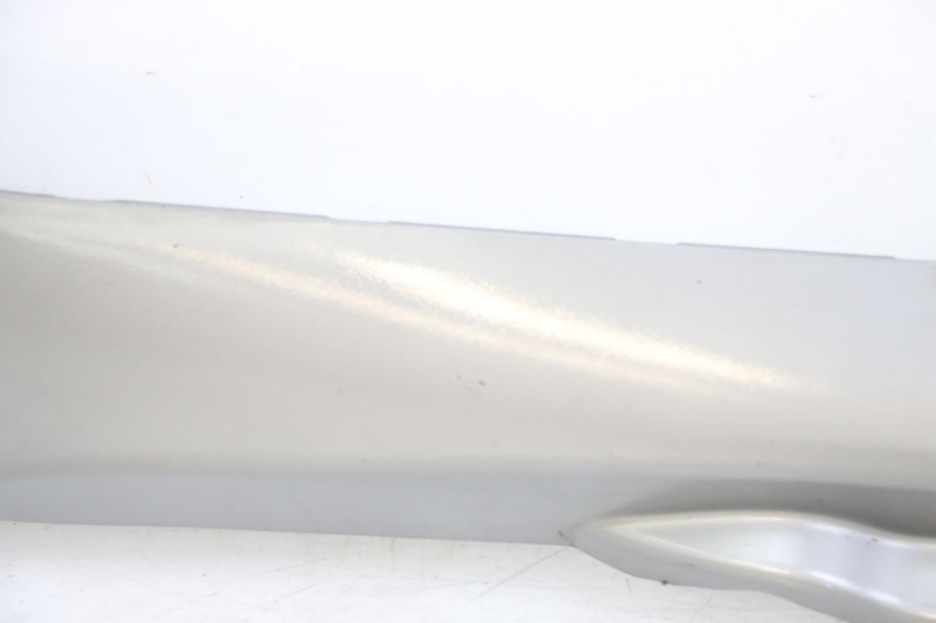 photo de FALDóN IZQUIERDO PIAGGIO MP3 LT 300 (2010 - 2016) - Marcados y referencias originales