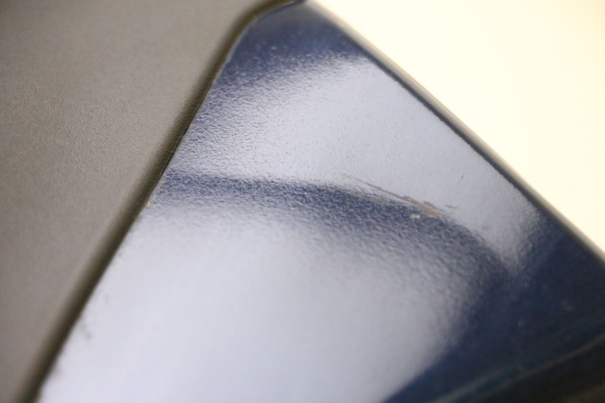 photo de BAJO CARENADO IZQUIERDA PIAGGIO MP3 LT 400 (2007 - 2012) - Detalle de la pieza