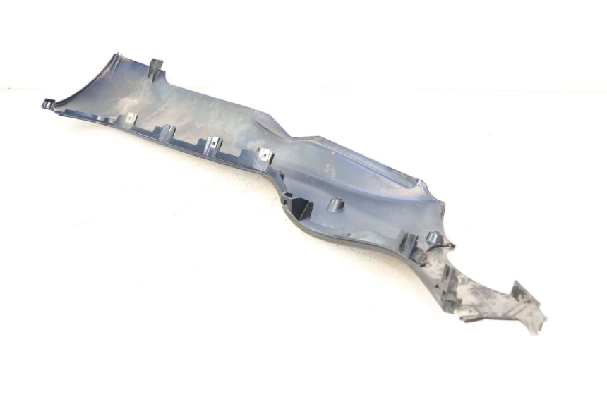 photo de BAJO CARENADO IZQUIERDA PIAGGIO MP3 LT 400 (2007 - 2012) - Otra perspectiva