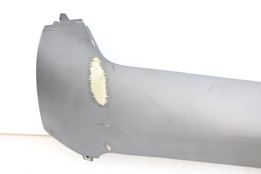 photo de BAJO DE CAJA IZQUIERDA PIAGGIO MP3 500 (2011 - 2015) - Marcados y referencias originales