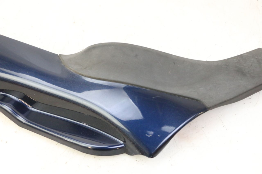 photo de BAJO CARENADO IZQUIERDA PIAGGIO MP3 RL 250 (2006 - 2010) - Detalle de la pieza