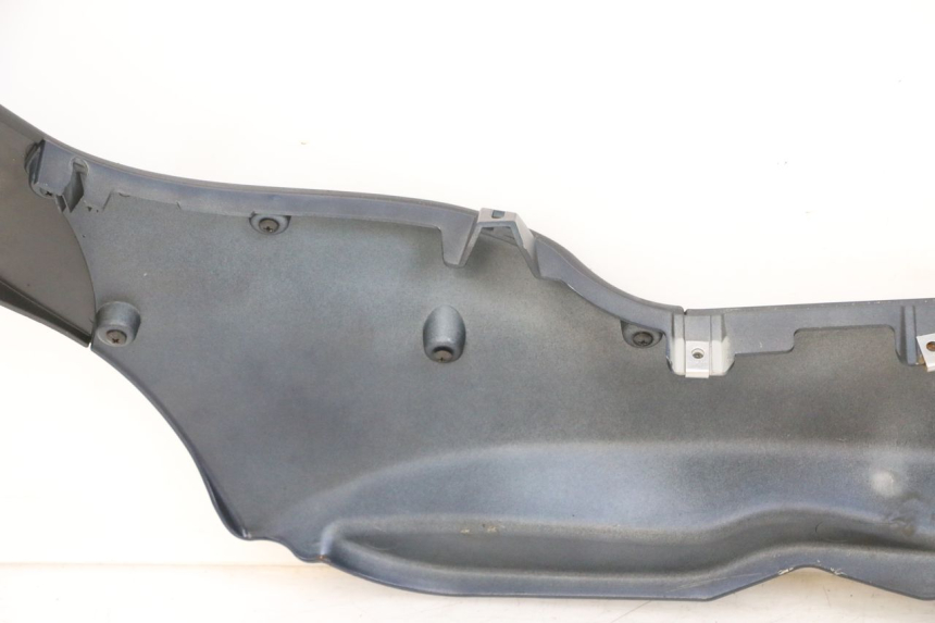photo de BAJO CARENADO IZQUIERDA PIAGGIO MP3 RL 250 (2006 - 2010) - Vista general del producto