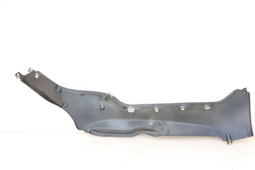 photo de BAJO CARENADO IZQUIERDA PIAGGIO MP3 RL 250 (2006 - 2010) - Estado de la superficie y material