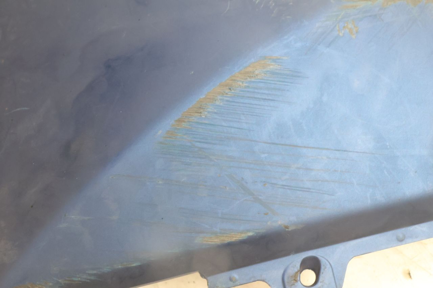 photo de BAJO CARENADO IZQUIERDA YAMAHA N-MAX NMAX 125 (2021 - 2024) - Otra perspectiva
