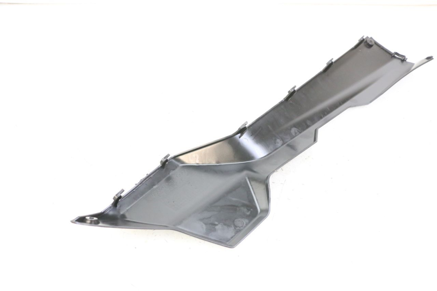 photo de BAJO CARENADO IZQUIERDA SYM ORBIT III 3 4T 50 (2021 - 2025) - Otra perspectiva