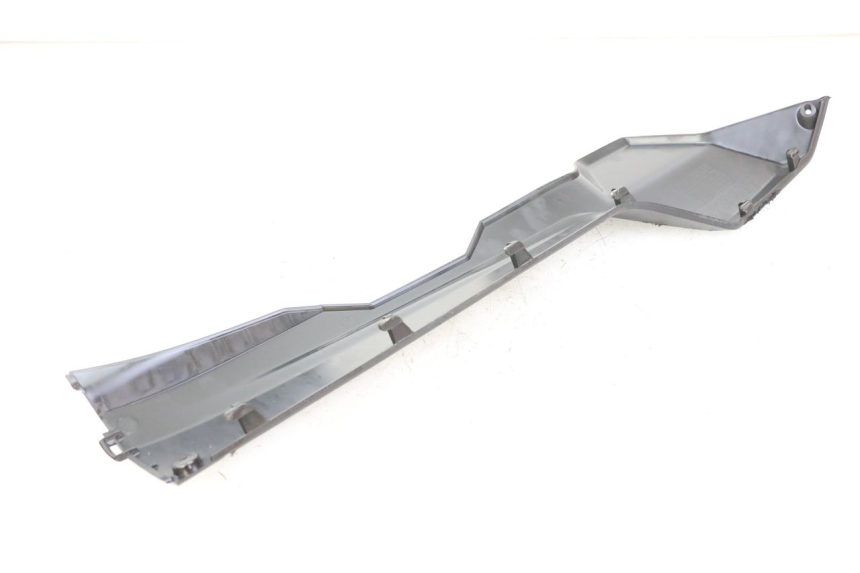 photo de BAJO CARENADO IZQUIERDA SYM ORBIT III 3 4T 50 (2021 - 2025) - Vista general del producto