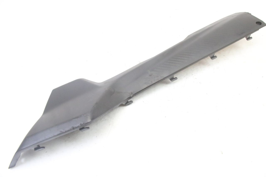 photo de BAJO CARENADO IZQUIERDA SYM ORBIT III 3 4T 50 (2021 - 2025) - Primer plano técnico