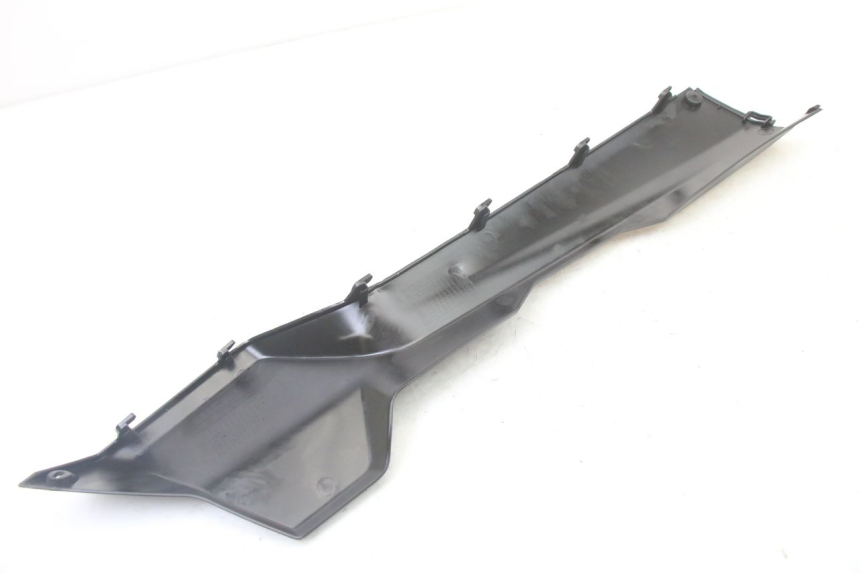 photo de BAJO CARENADO IZQUIERDA SYM ORBIT III 3 4T 50 (2021 - 2025) - Vista general del producto