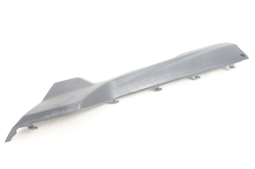 photo de BAJO CARENADO IZQUIERDA SYM ORBIT III 3 4T 50 (2021 - 2025) - Vista general del producto