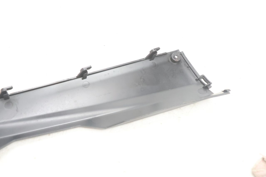 photo de BAJO CARENADO IZQUIERDA SYM ORBIT III 3 4T 50 (2021 - 2025) - Marcados y referencias originales