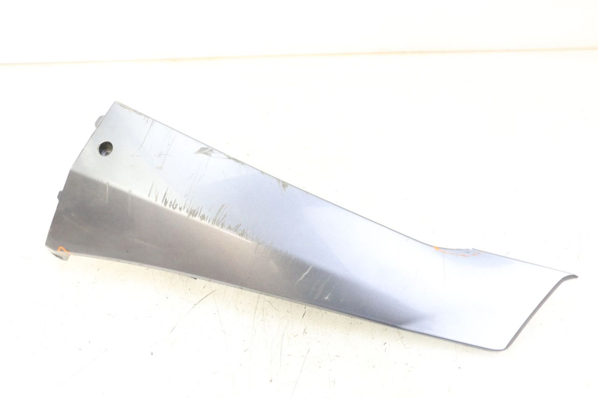 photo de BAJO CARENADO IZQUIERDA PEUGEOT BELVILLE 125 (2017 - 2021) - Vista principal