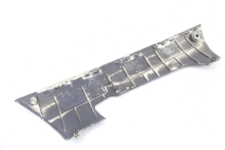 photo de BAJO CARENADO IZQUIERDA PEUGEOT STREETZONE I 2T 50 (2018 - 2020) - Primer plano técnico