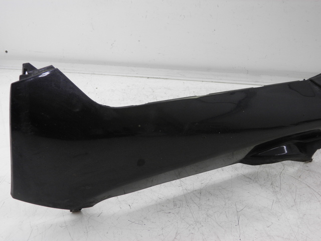 photo de BAJO CARENADO IZQUIERDA PIAGGIO MP3 RL 125 (2006 - 2014) - Otra perspectiva