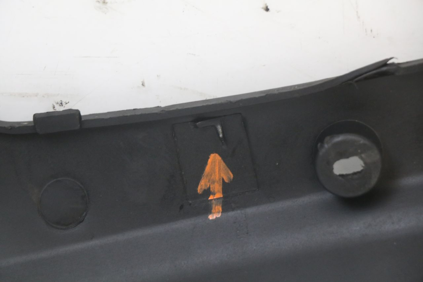 photo de BAJO DE CAJA IZQUIERDA TNT MOTOR ROMA 10' 2T 50 (2011 - 2018) - Recambio usado revisado