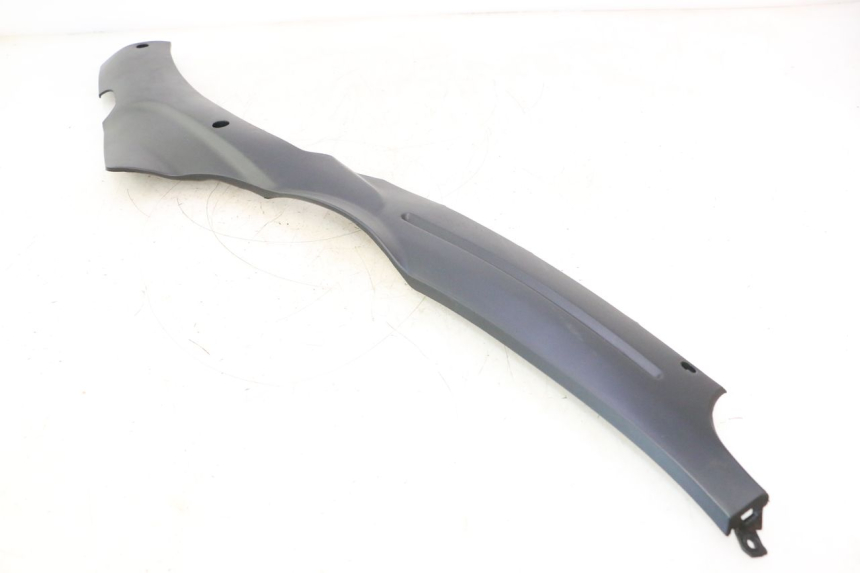 photo de BAJO DE CAJA IZQUIERDA TNT MOTOR ROMA 10' 2T 50 (2011 - 2018) - Recambio usado revisado