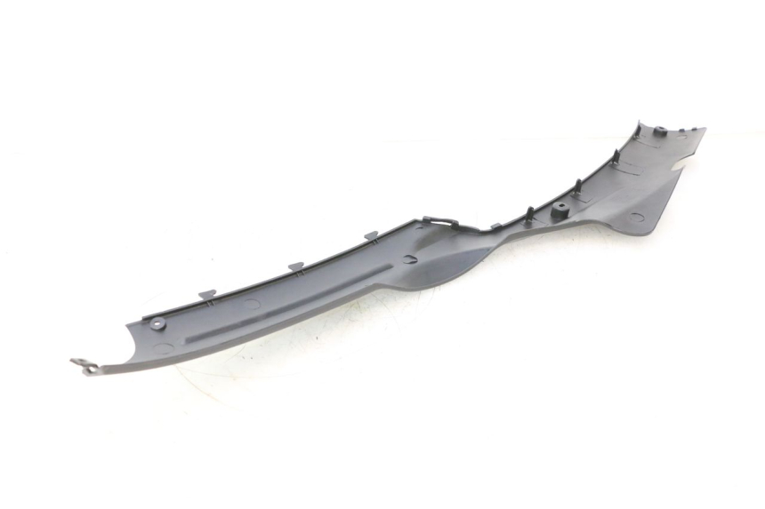 photo de BAJO CARENADO IZQUIERDA TNT MOTOR ROMA 10' 4T 50 (2007 - 2018) - Primer plano técnico