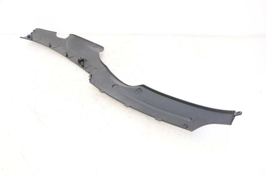 photo de BAJO CARENADO IZQUIERDA TNT MOTOR ROMA 12' 2T 50 (2007 - 2018) - Detalles de los puntos de fijación