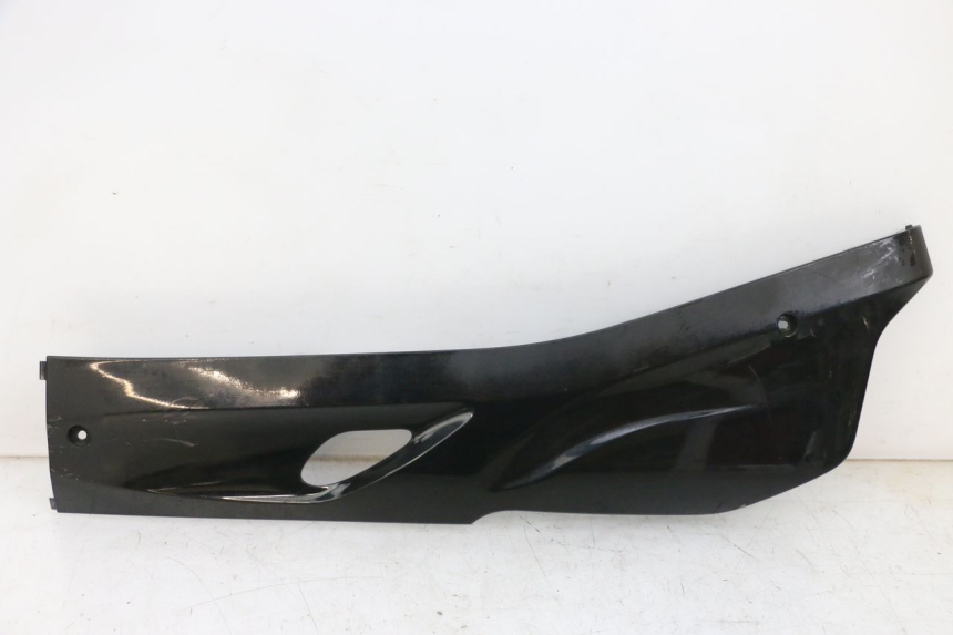 photo de BAJO CARENADO IZQUIERDA DAELIM S1 125 (2007 - 2016) - Ángulo de visión alternativo