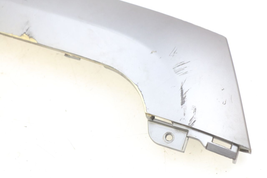 photo de BAJO DE CAJA IZQUIERDA LVNENG S5 1 (2019 - 2023) - Otra perspectiva