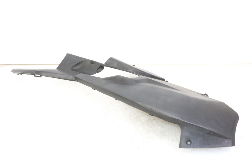 photo de BAJO CARENADO IZQUIERDA PEUGEOT SATELIS COMPRESSOR K15 125 (2006 - 2009) - Estado de la superficie y material