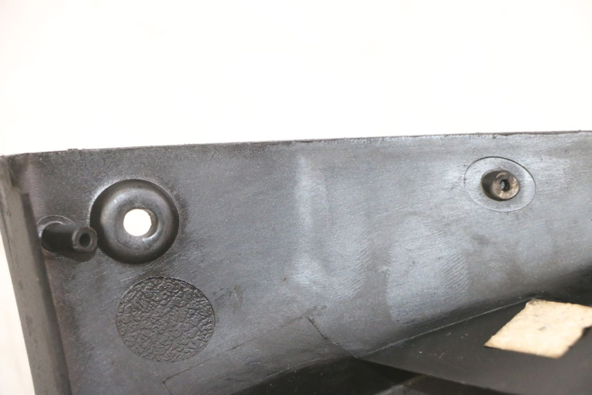 photo de BAJO CARENADO IZQUIERDA PEUGEOT SATELIS COMPRESSOR K15 125 (2006 - 2009) - Detalle de la pieza