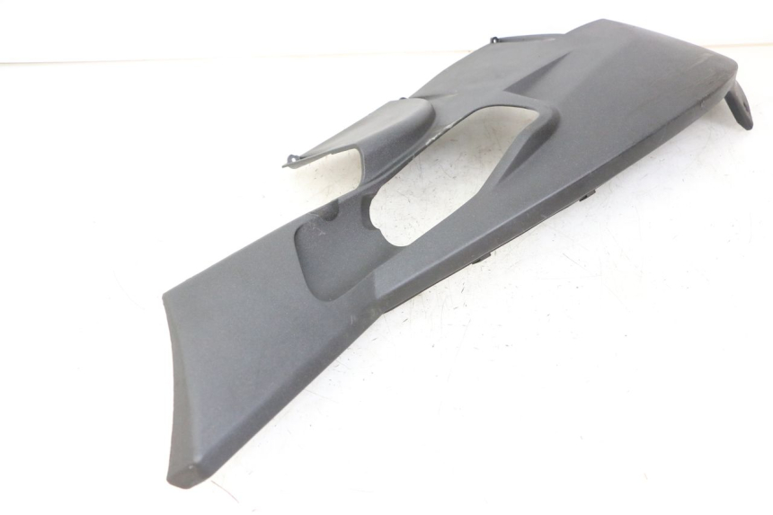 photo de BAJO CARENADO IZQUIERDA PEUGEOT SATELIS 125 (2013 - 2018) - Primer plano técnico