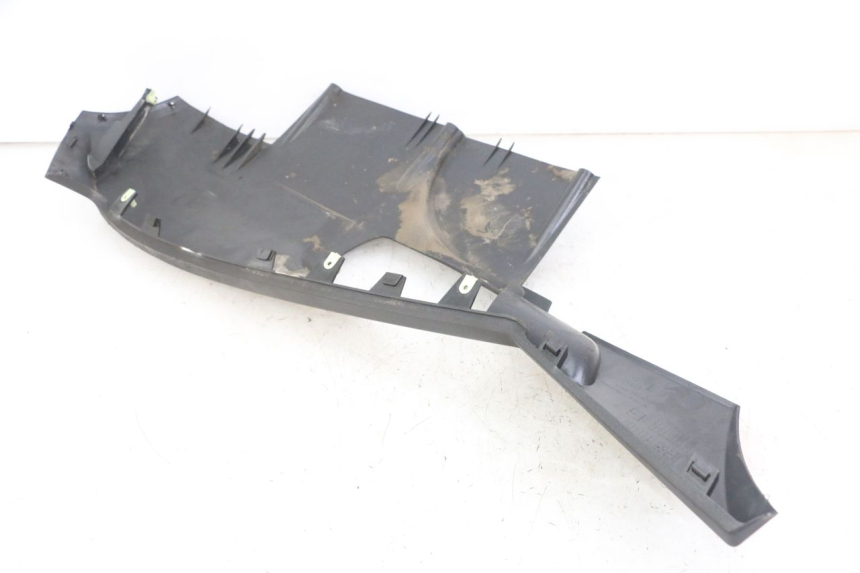 photo de BAJO CARENADO IZQUIERDA PEUGEOT SATELIS 125 (2013 - 2018) - Primer plano técnico