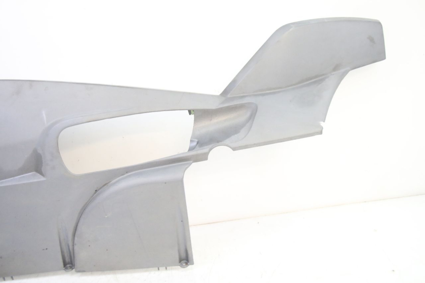 photo de BAJO CARENADO IZQUIERDA PEUGEOT SATELIS 250 (2006 - 2012) - Zoom estado de uso