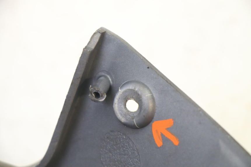 photo de BAJO CARENADO IZQUIERDA PEUGEOT SATELIS 250 (2006 - 2012) - Recambio usado revisado