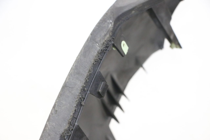 photo de BAJO CARENADO IZQUIERDA PEUGEOT SATELIS 125 (2013 - 2018) - Detalle de la pieza