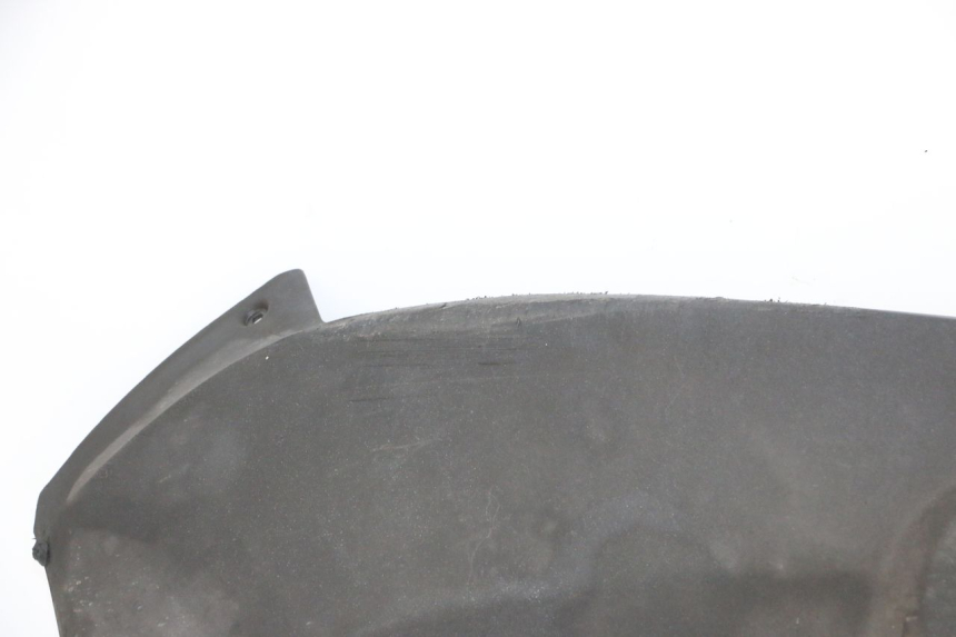 photo de BAJO CARENADO IZQUIERDA PEUGEOT SATELIS 125 (2013 - 2018) - Zoom sobre los componentes