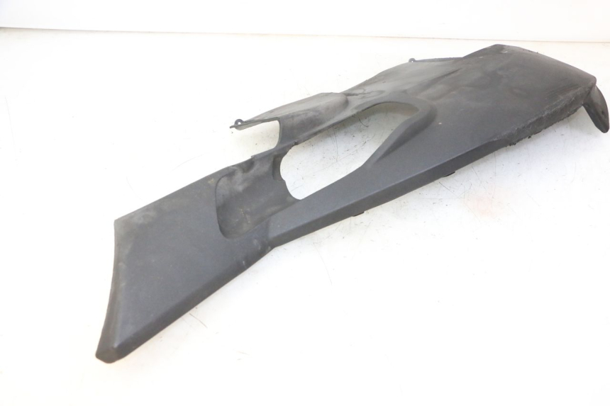 photo de BAJO CARENADO IZQUIERDA PEUGEOT SATELIS 125 (2013 - 2018) - Estado de la superficie y material