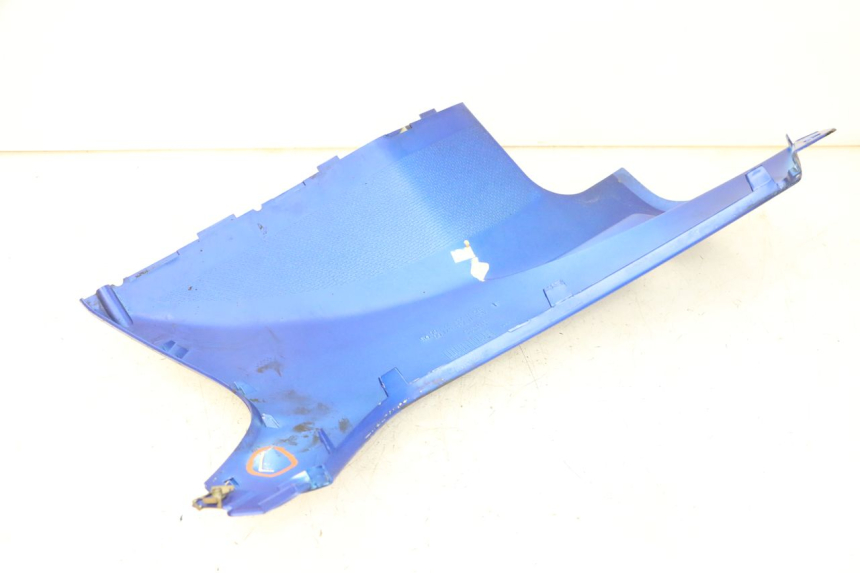 photo de BAJO CARENADO IZQUIERDA PEUGEOT SPEEDFIGHT 2 LC 50 (2000 - 2009) - Primer plano técnico