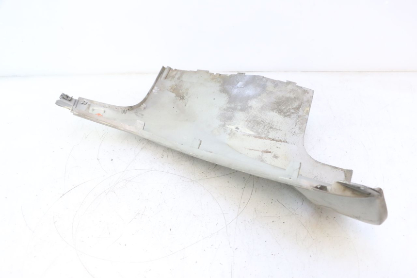 photo de BAJO CARENADO IZQUIERDA PEUGEOT SPEEDFIGHT LC 50 (1996 - 2002) - Características distintivas