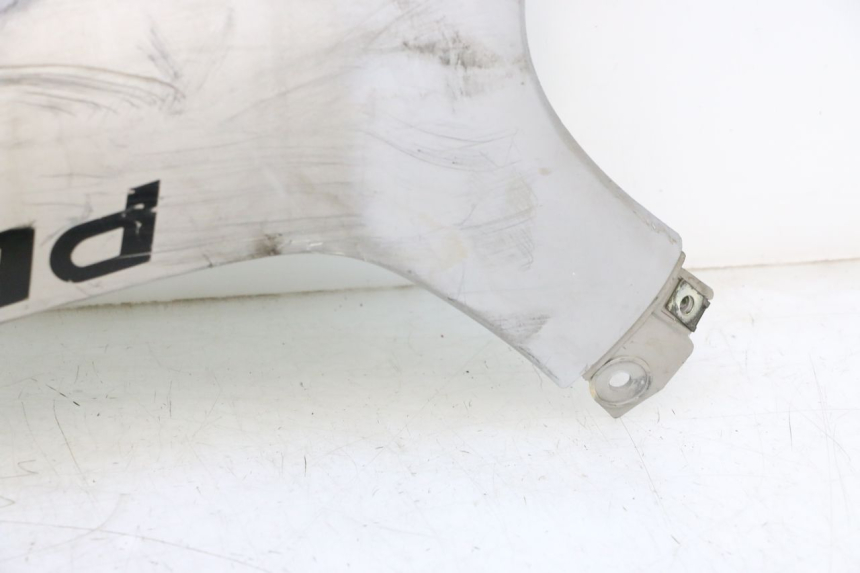 photo de BAJO CARENADO IZQUIERDA PEUGEOT SPEEDFIGHT LC 50 (1996 - 2002) - Detalles de los puntos de fijación