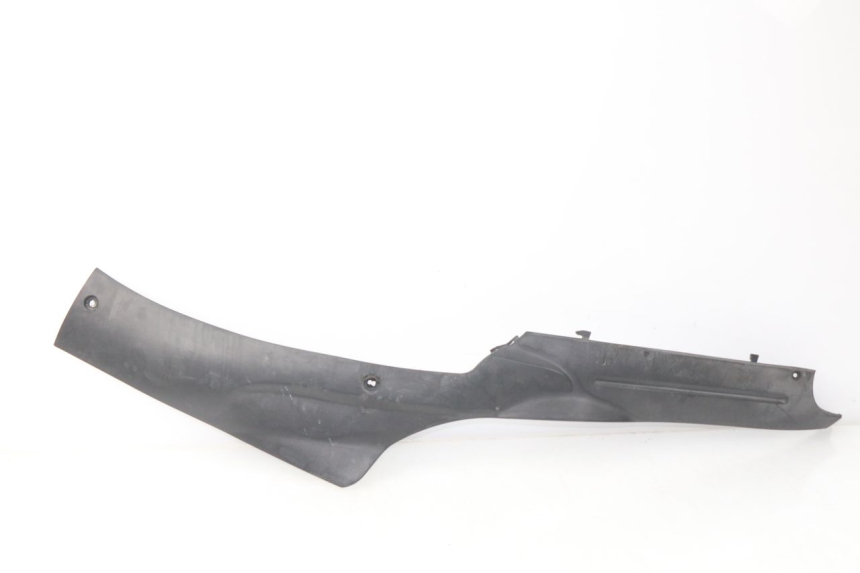 photo de BAJO CARENADO IZQUIERDA FYM STRADA 50 (2007 - 2014) - Vista principal