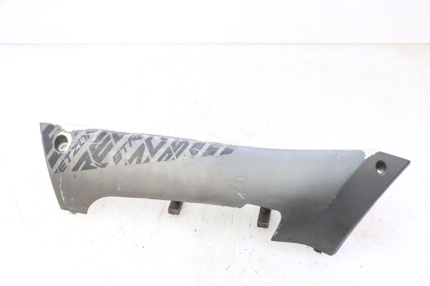 photo de BAJO CARENADO IZQUIERDA PEUGEOT STREETZONE I NAKED 2T 50 (2018 - 2020) - Vista principal