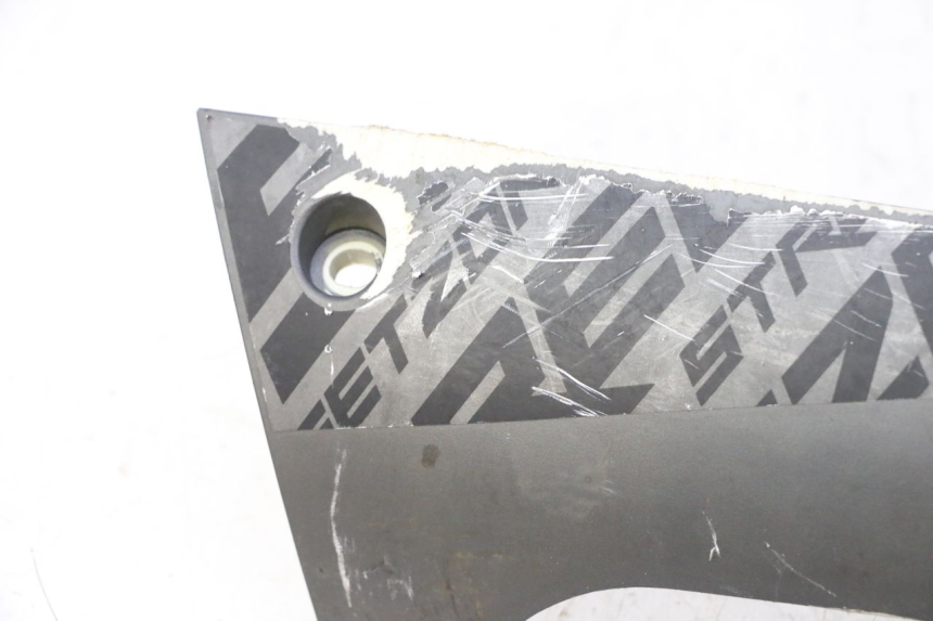 photo de BAJO CARENADO IZQUIERDA PEUGEOT STREETZONE I NAKED 2T 50 (2018 - 2020) - Recambio usado revisado