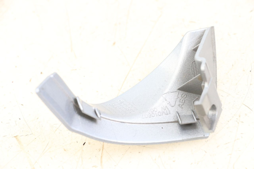 photo de BAJO CARENADO IZQUIERDA PIAGGIO VESPA PRIMAVERA 4T 50 (2021 - 2024) - Otra perspectiva